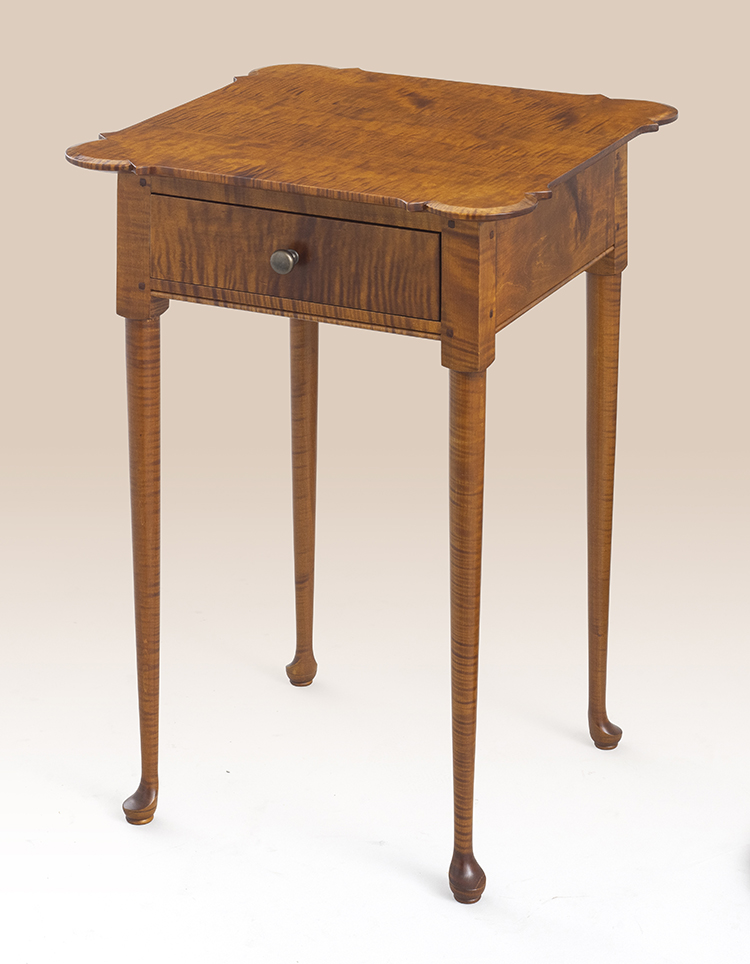 Tiger Maple Wood One Drawer Queen Anne Stand Image