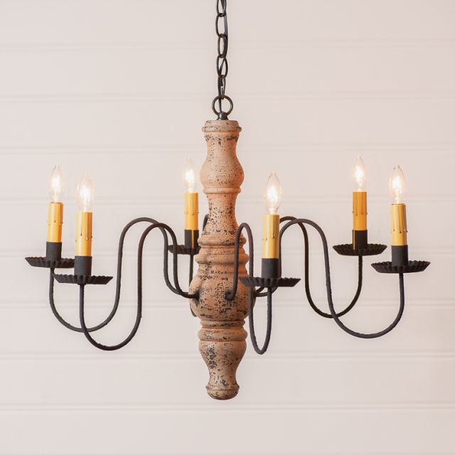 Gettysburg Chandelier in Hartford Buttermilk Image