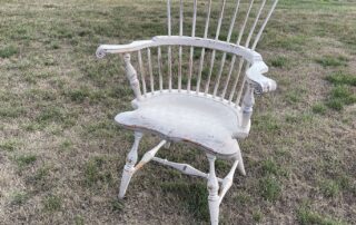 Historical New England Comb Back Windsor Armchair with a Historical Linen Finish, showcasing timeless design and American craftsmanship.