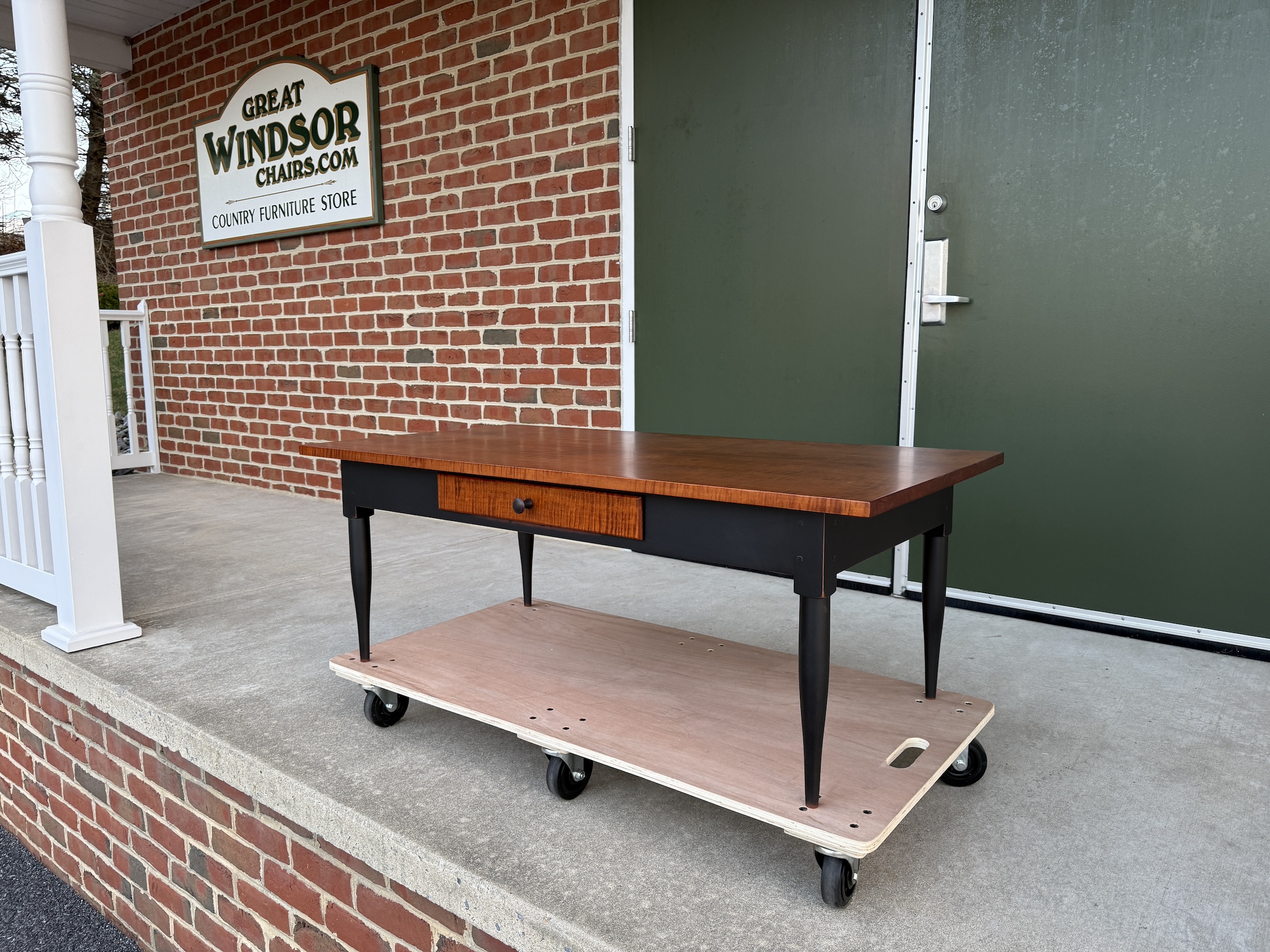 Two Tone Shaker Coffee Table-image