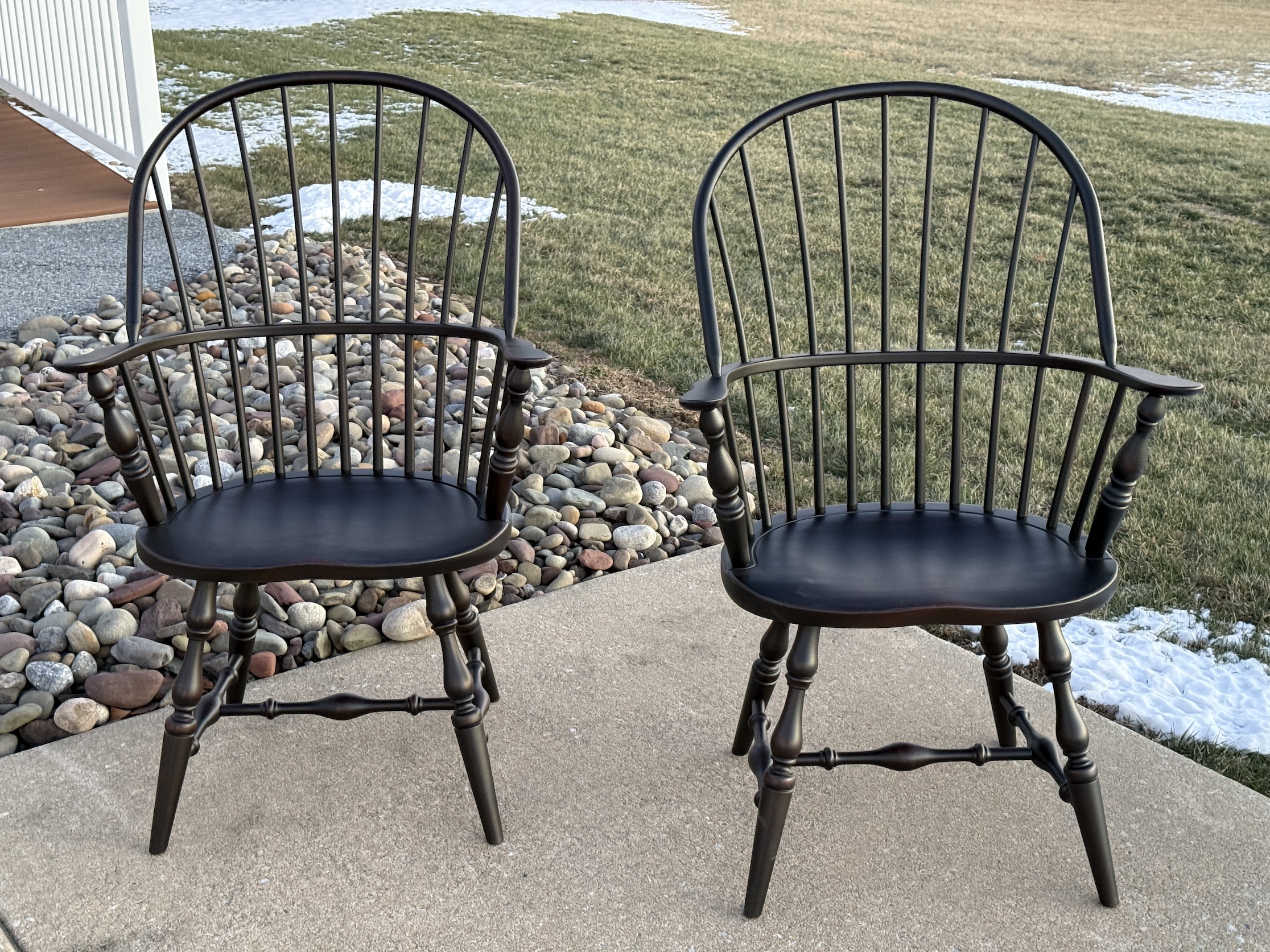 Two Sack Back Windsor Armchairs-image