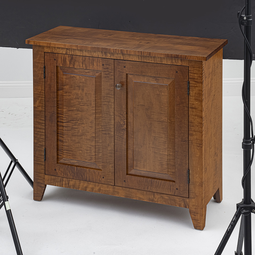 Raised Panel Shaker Bookcase B-image