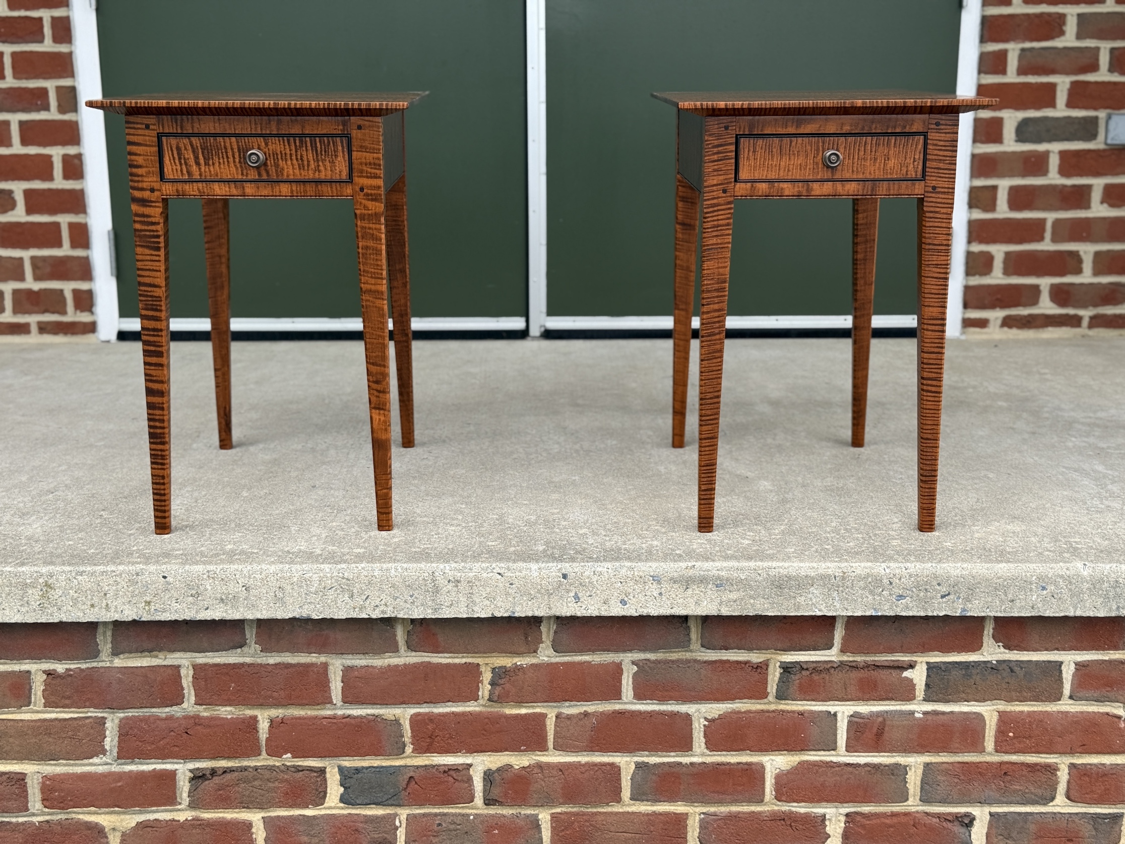 Pair of Tiger Maple Wood Gettysburg End Tables-image