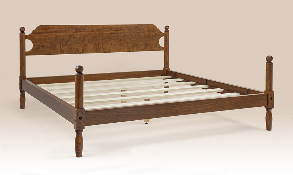 Tiger Maple Country Cottage Bed-image