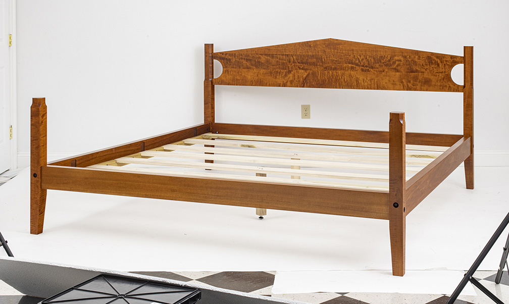 King Size Low Post Bed-image