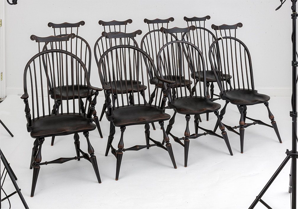 8 Comb Back Windsor Chairs-image
