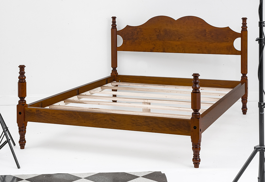Queen Size Historical Searsburg Bed-image